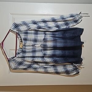 Princess Vera Wang Semi Sheer Lightweight Top Size L